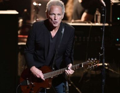 Lindsey Buckingham