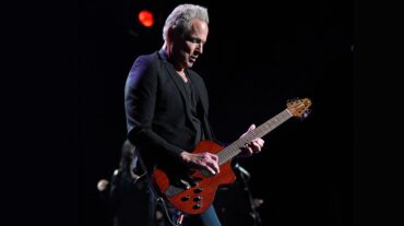 Lindsey Buckingham