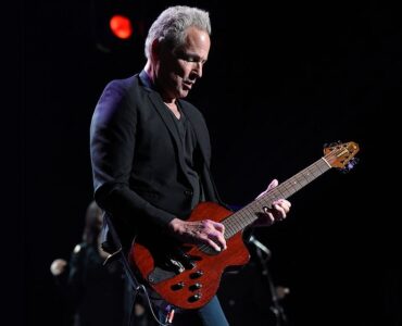 Lindsey Buckingham