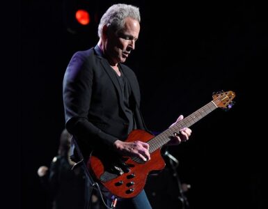 Lindsey Buckingham